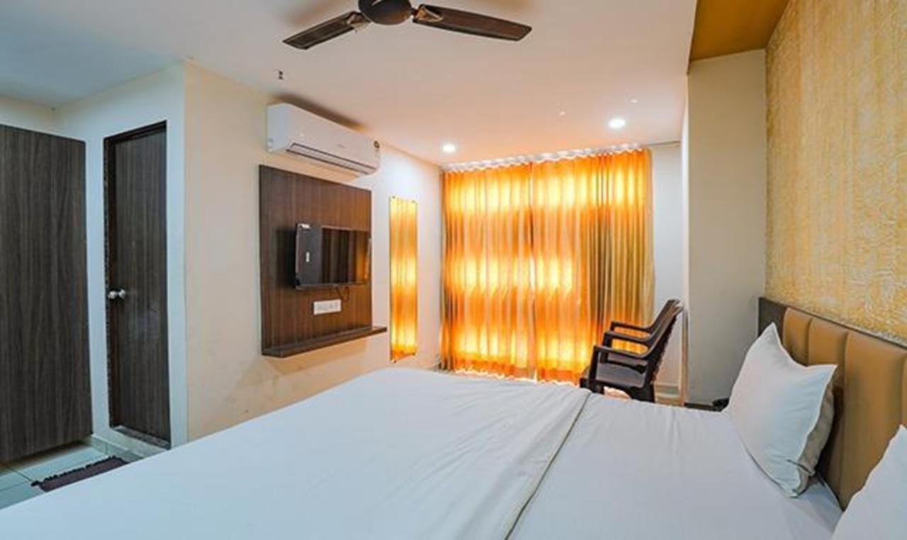 Fabhotel The Heaven Ahmedabad Extérieur photo